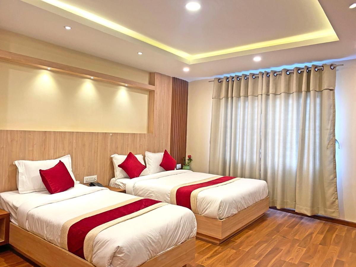 Hotel Nilakantha Pvt. Ltd Katmandú Exterior foto